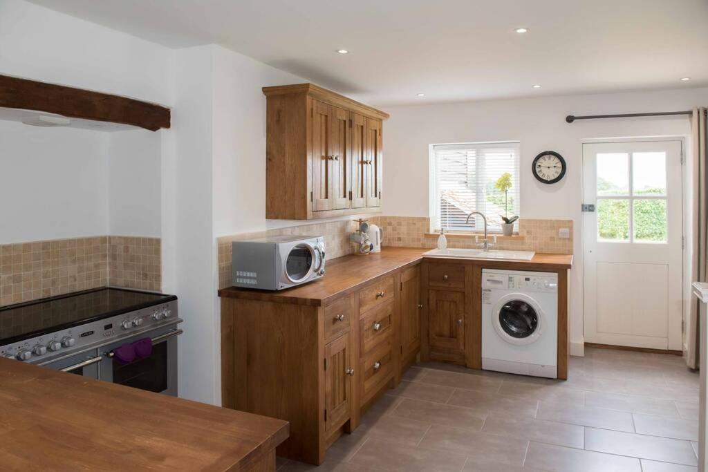 Immaculate Barn Annexe Close To Stansted Airport Great Dunmow Buitenkant foto