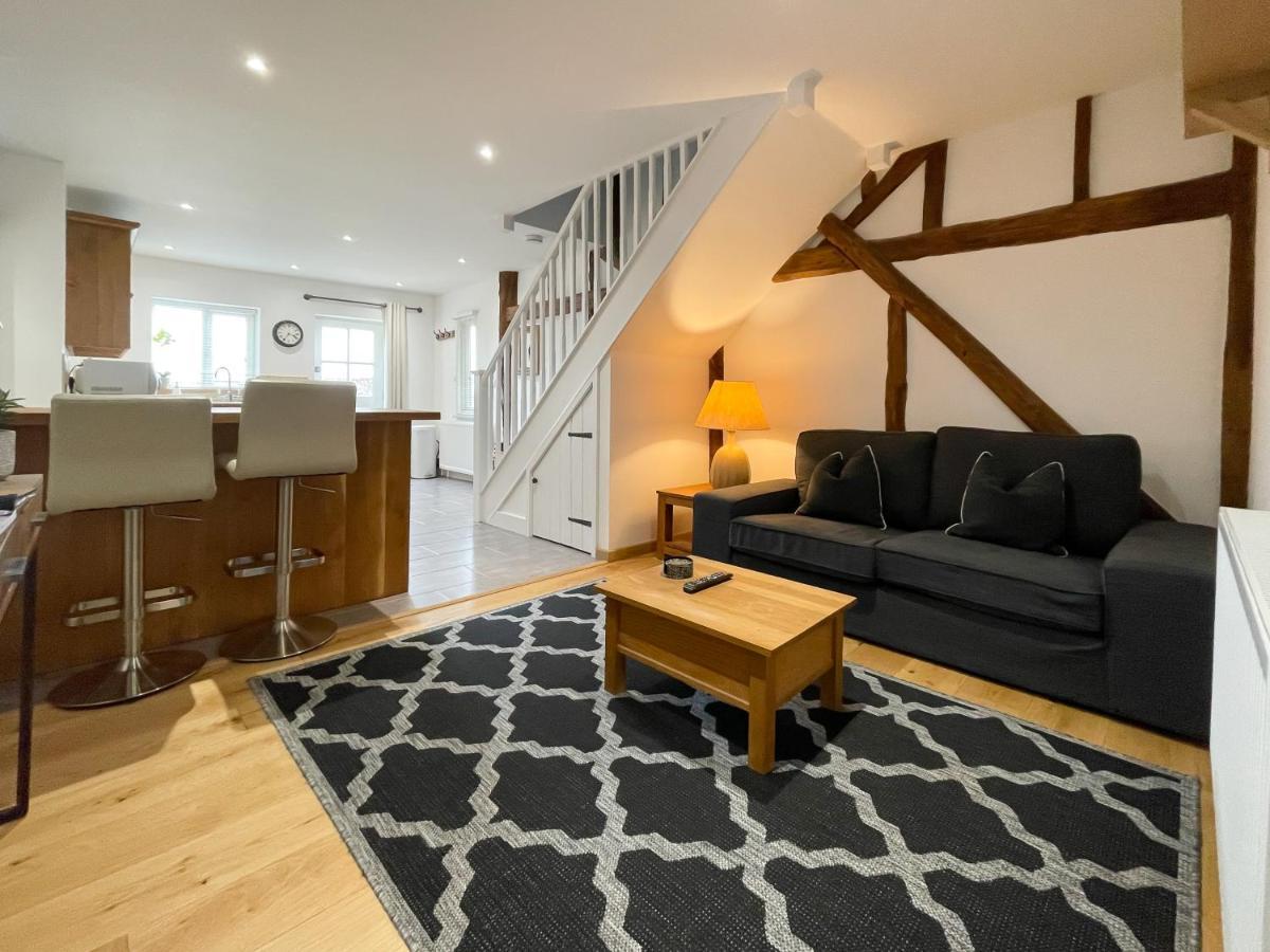 Immaculate Barn Annexe Close To Stansted Airport Great Dunmow Buitenkant foto